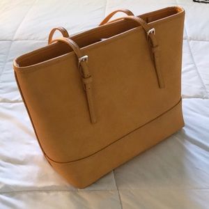 Urban Expressions Robi Classic Work Tote